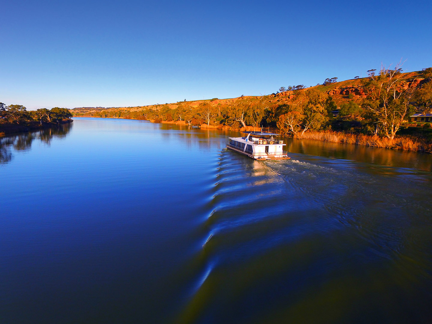 Moon Dance Houseboat