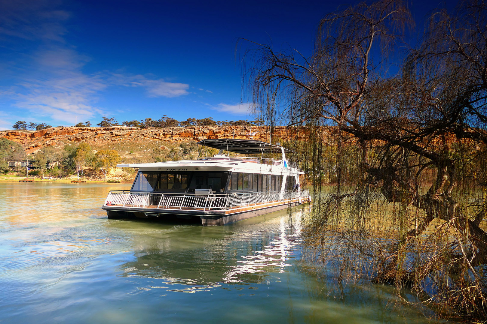 Moon Dance Houseboat