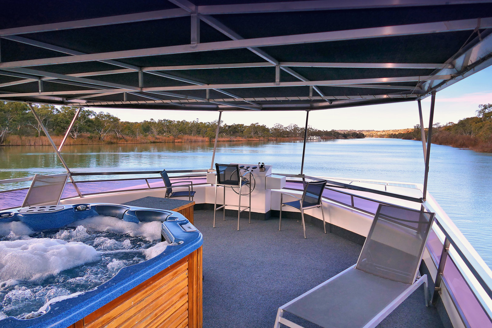 Moon Dance Houseboat